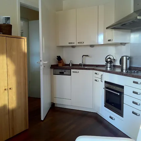 Comforts Near Seaside Charm, Cleaning Included * Sellin (Rugen)